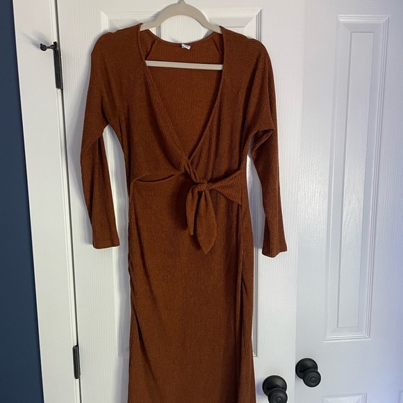 Maternity Tie-Front Bodycon Dress - Picture 2 of 4